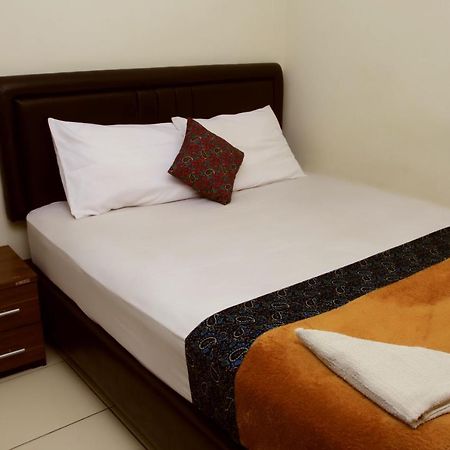 Bantal Guling Trans Hotell Bandung Eksteriør bilde