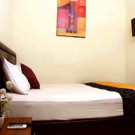 Bantal Guling Trans Hotell Bandung Eksteriør bilde