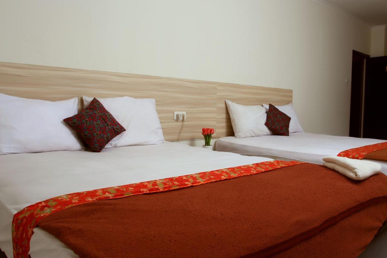 Bantal Guling Trans Hotell Bandung Eksteriør bilde